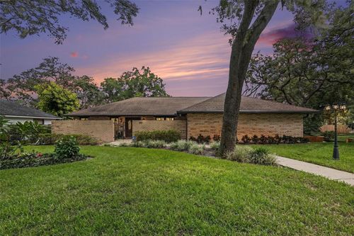 201 Wild Oak Dr, Brandon, FL, 33511-7840 | Card Image