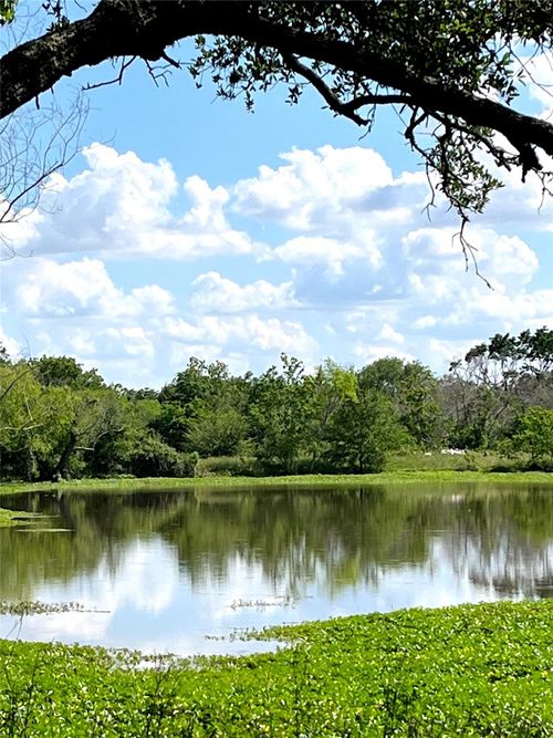 000 Clipson Rd, Eagle Lake, TX, 77434 | Card Image