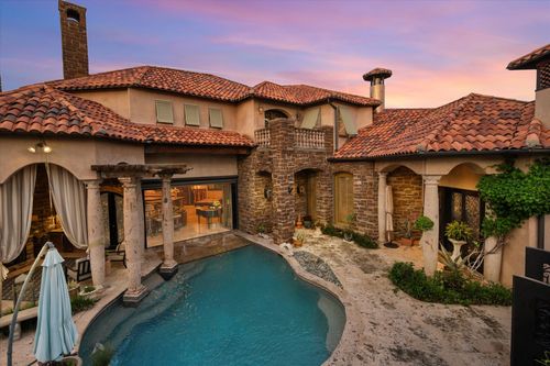 2 Park Row Ct, Pantego, TX, 76013-3200 | Card Image