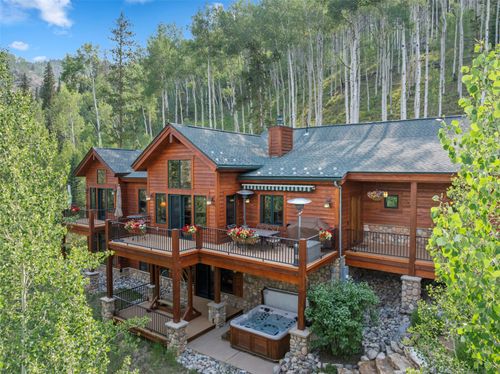 321 Lakeview Cir, SILVERTHORNE, CO, 80498-9233 | Card Image