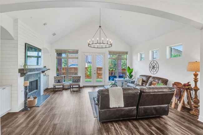 1221 Grant Ave, House other with 4 bedrooms, 4 bathrooms and null parking in Lantana TX | Image 18