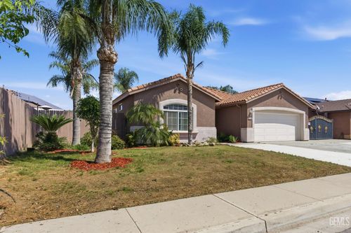 11910 Compass Ave, Bakersfield, CA, 93312-3365 | Card Image
