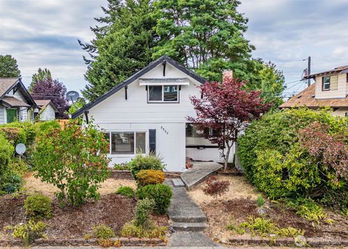 5507 N 45th St, Tacoma, WA, 98407-3725 | Card Image