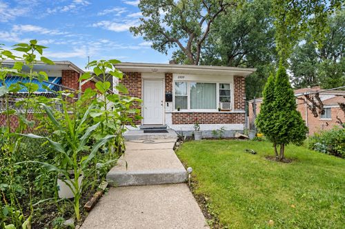 6909 S Ada St, Chicago, IL, 60636-3503 | Card Image