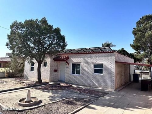 5538 Peinado Ln, El Paso, TX, 79903-3341 | Card Image