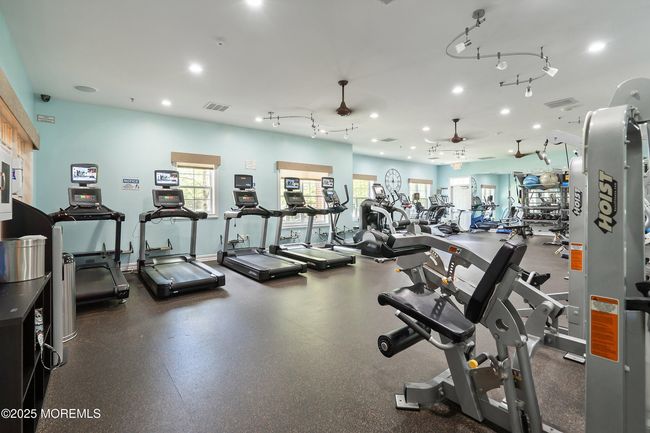 19 E Francesa Ct, Home with 3 bedrooms, 3 bathrooms and null parking in Farmingdale NJ | Image 64