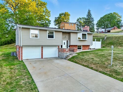 707 Alpine Dr, Canonsburg, PA, 15317-1203 | Card Image