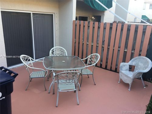 8h-8336 Nw 10th St, Miami, FL, 33126-2718 | Card Image