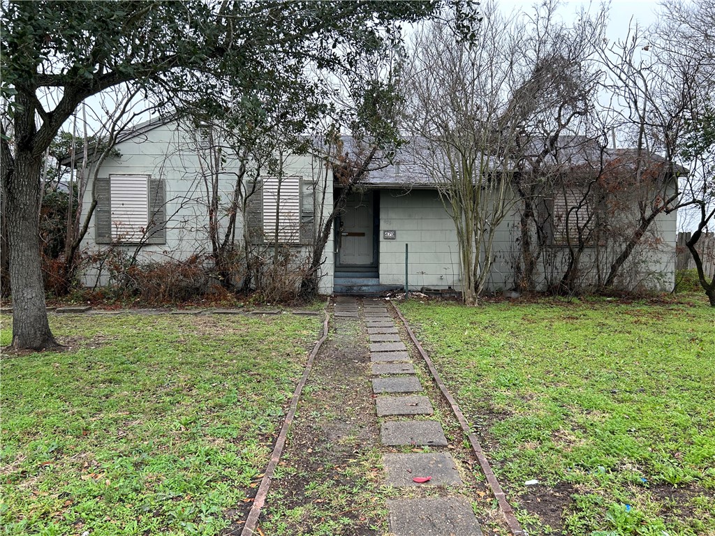Homecrest St, Corpus Christi, TX 78412