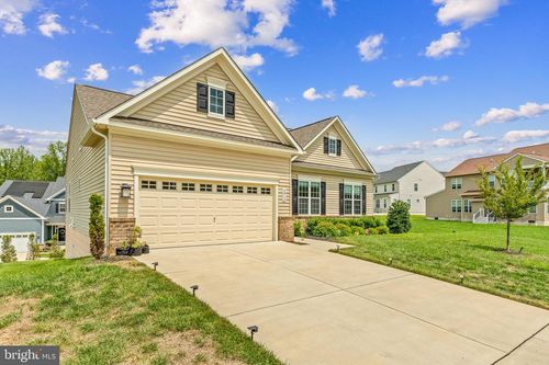 5812 E Williamson Ct, BRANDYWINE, MD, 20613-7796 | Card Image