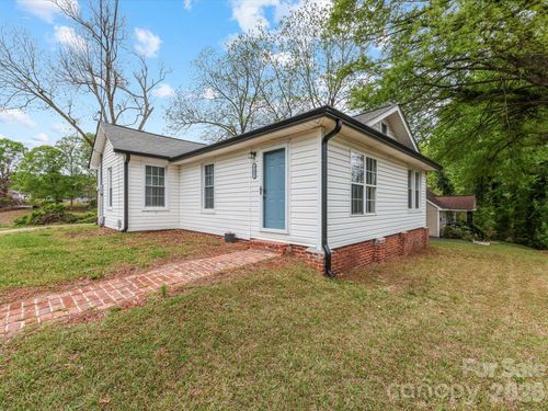 721 Broad St, Kannapolis, NC, 28081-4785 | Card Image
