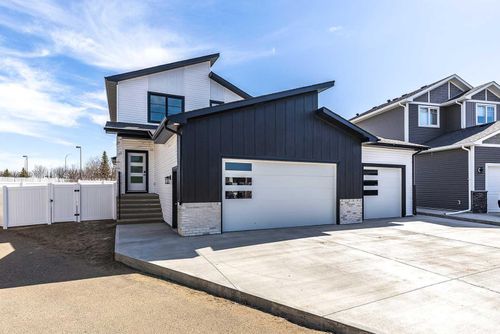 156 Somerset Way Se, Medicine Hat, AB, T1B0C2 | Card Image