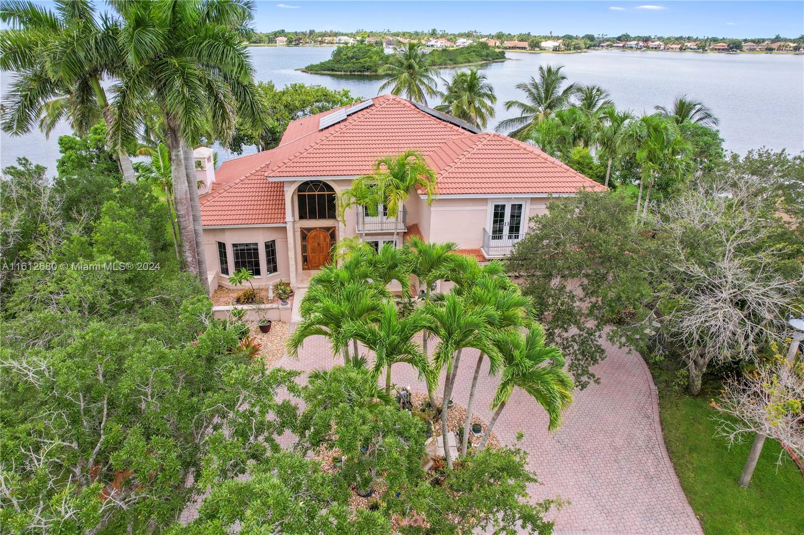 15th Ct, Pembroke Pines, FL 33029