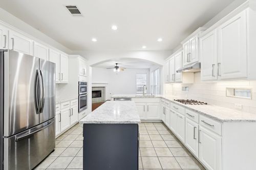 1025 Horne Dr, Cedar Park, TX, 78613-1639 | Card Image