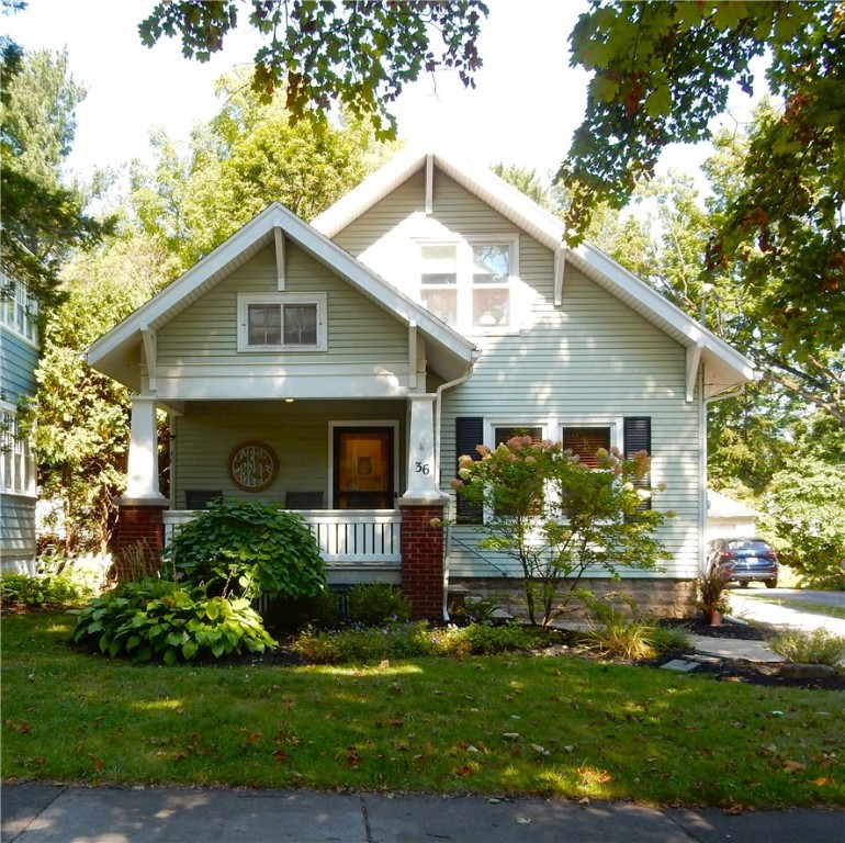 Lincoln Ave, Pittsford, NY 14534