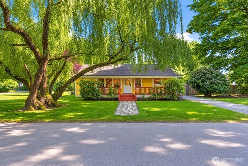 33917 Se 43rd St, Fall City, WA, 98024-5722 | Card Image