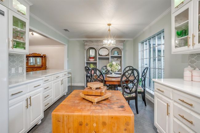512 N Parkridge Dr, House other with 4 bedrooms, 3 bathrooms and null parking in Mansfield TX | Image 17