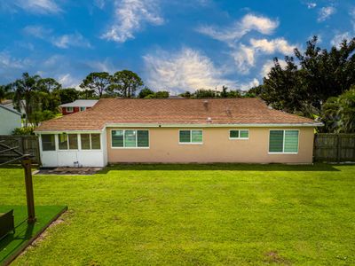 2138 Se Shelter Drive, House other with 3 bedrooms, 2 bathrooms and null parking in Port St Lucie FL | Image 3