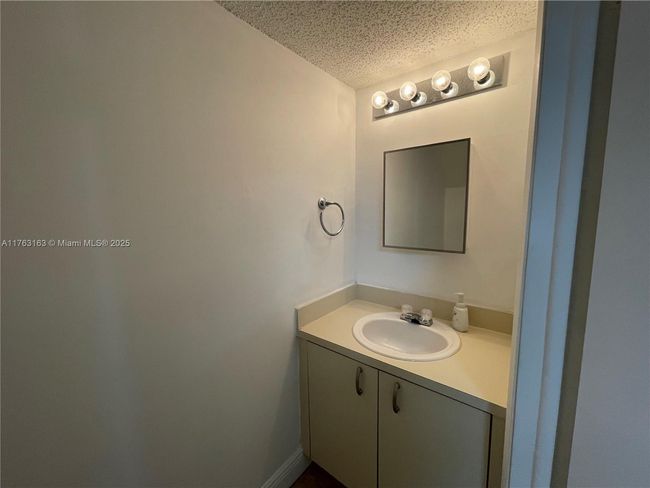 APT-203 - 14970 Sw 82 Nd Ln, Condo with 2 bedrooms, 3 bathrooms and null parking in Miami FL | Image 12