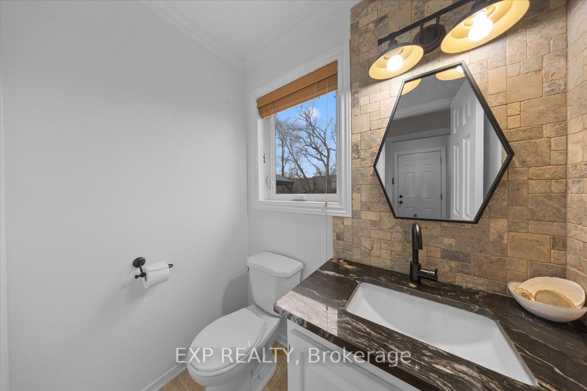 Residential in Stittsville - Munster - Richmond 3