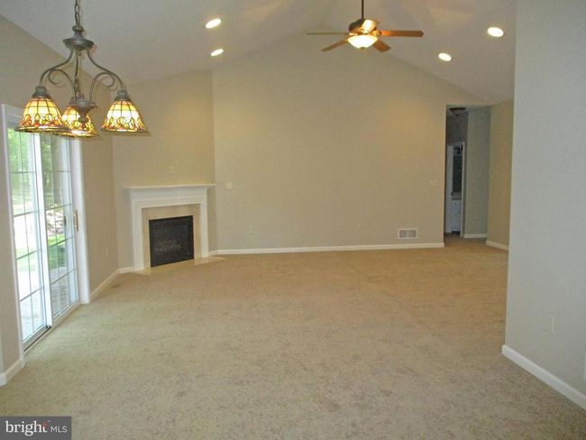 93 Comanche Dr, House other with 3 bedrooms, 3 bathrooms and null parking in AUBURN PA | Image 5