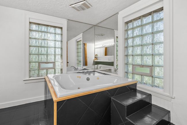 1020 Miller Rd, House other with 3 bedrooms, 2 bathrooms and null parking in Plainwell MI | Image 18