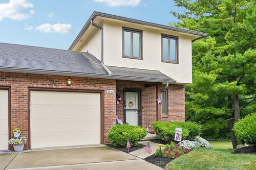 3232 Parkview Cir, Grove City, OH, 43123-1862 | Card Image