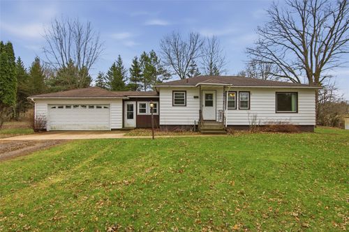 10097 County Highway K, CADOTT, WI, 54727-5524 | Card Image