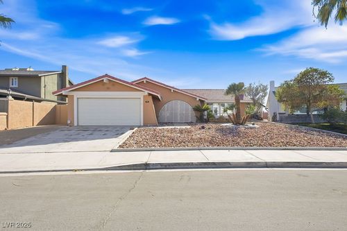 1524 Christina Dr, Boulder City, NV, 89005-3446 | Card Image