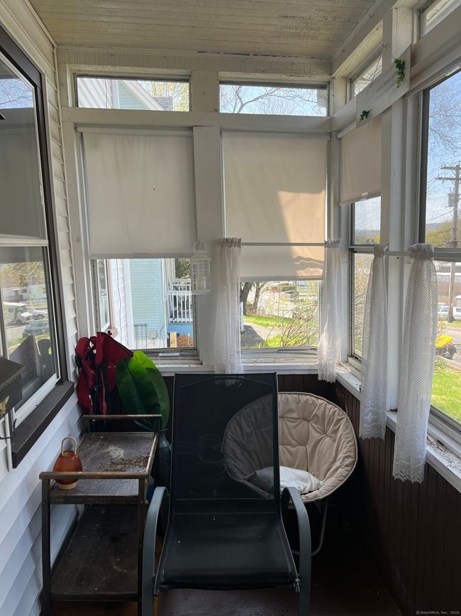 120 - 118-120 Myrtle Ave, Home with 4 bedrooms, 2 bathrooms and null parking in Ansonia CT | Image 7