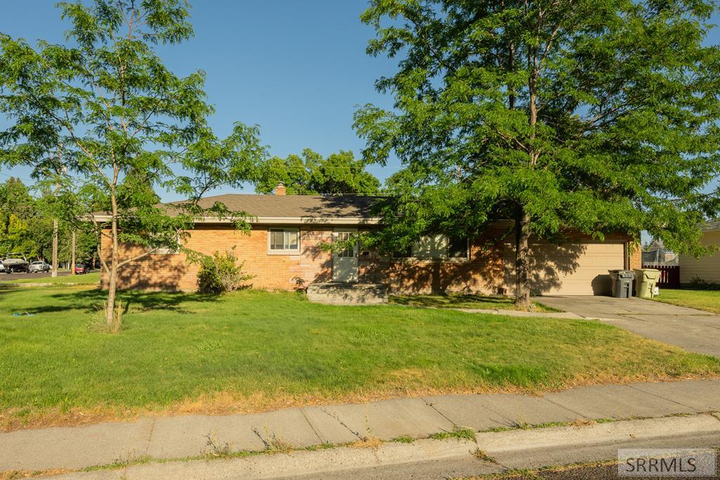 Tendoy Dr, Idaho Falls, ID 83401