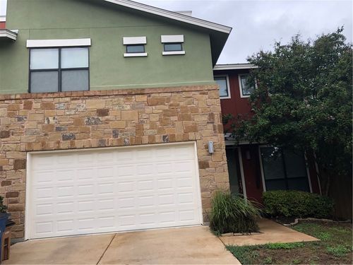 2a-4124 Valley View Rd, Austin, TX, 78704-7607 | Card Image