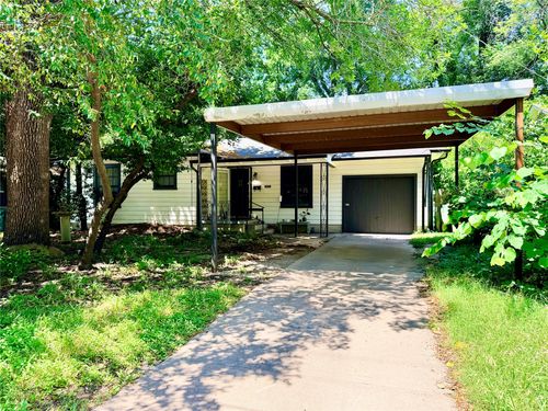 919 Denton St, Denton, TX, 76201-2888 | Card Image