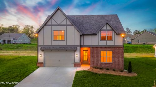 360 Poppy Pl, Lenoir City, TN, 37772-2042 | Card Image