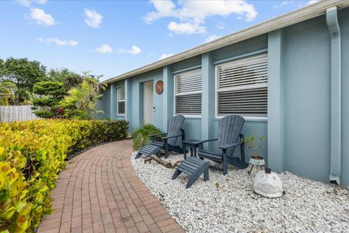 18945 Se Homewood Ave, Tequesta, FL, 33469-1636 | Card Image
