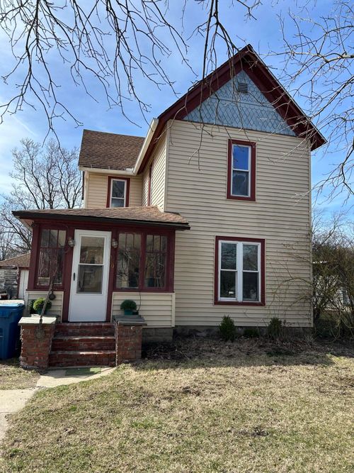 310 S Ohio St, Remington, IN, 47977-8668 | Card Image