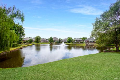 2123 Bunker Ln, Evansville, IN, 47725-8047 | Card Image