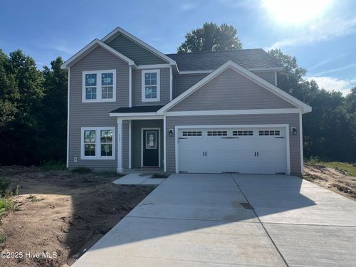 137 Dallas Dr, Beulaville, NC, 28518-8851 | Card Image