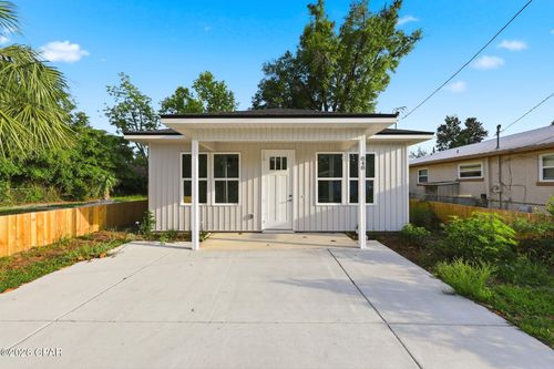 848 E 12th Ct, PANAMA CITY, FL, 32401-3350 | Card Image