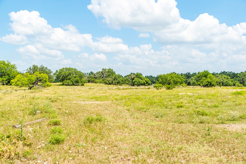Land in Harper 4