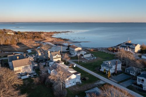6 Mattakiset Rd, Mattapoisett, MA, 02739-1978 | Card Image