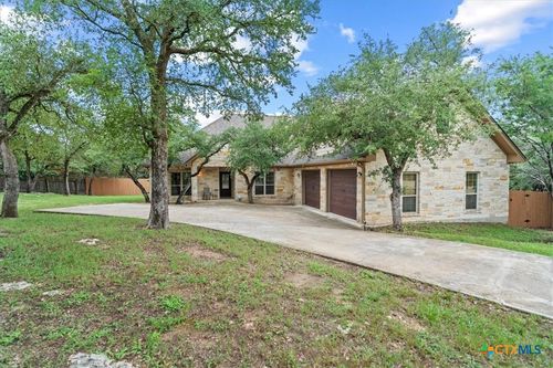 9 Caliche Ct, Wimberley, TX, 78676-2156 | Card Image