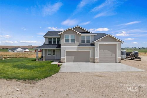 734 Hill Rd, Melba, ID, 83641-5132 | Card Image