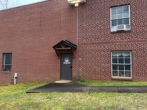 443 Pleasant Grove Rd, Ellijay, GA, 30540-3560 | Card Image