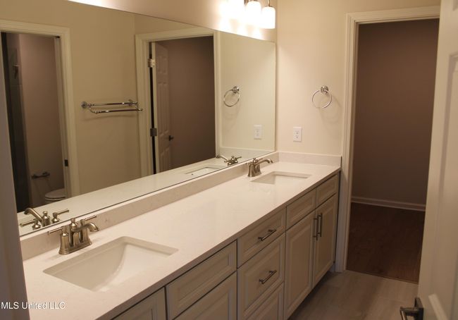 Primary Bath | Image 14