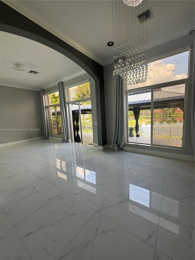 4248 Sw 185 Th Ave, House other with 7 bedrooms, 5 bathrooms and null parking in Miramar FL | Image 17