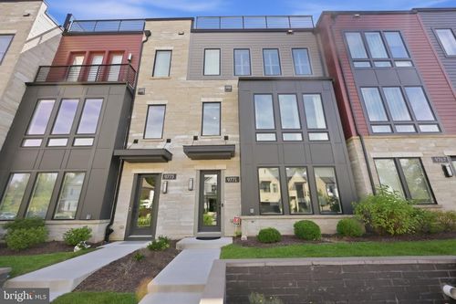 9771 Sanvitalia St, BETHESDA, MD, 20817-1583 | Card Image