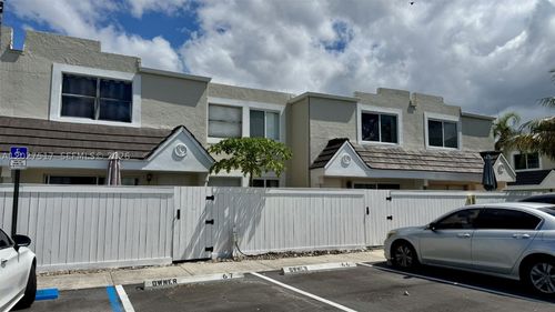 43-7-4540 Sw 68th Court Cir, Miami, FL, 33155-6859 | Card Image