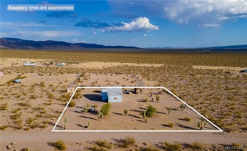 11322 W Broken Bow Dr, White Hills, AZ, 86445-8731 | Card Image