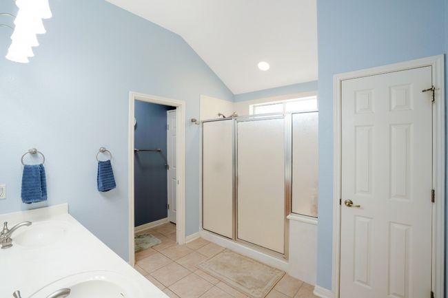 213 S Buffalo Pass, House other with 3 bedrooms, 2 bathrooms and 6 parking in Georgetown TX | Image 24